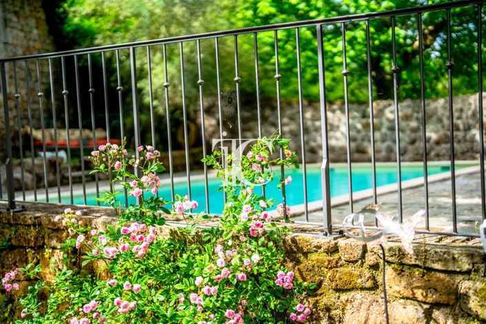 Image No.29-7 Bed House for sale