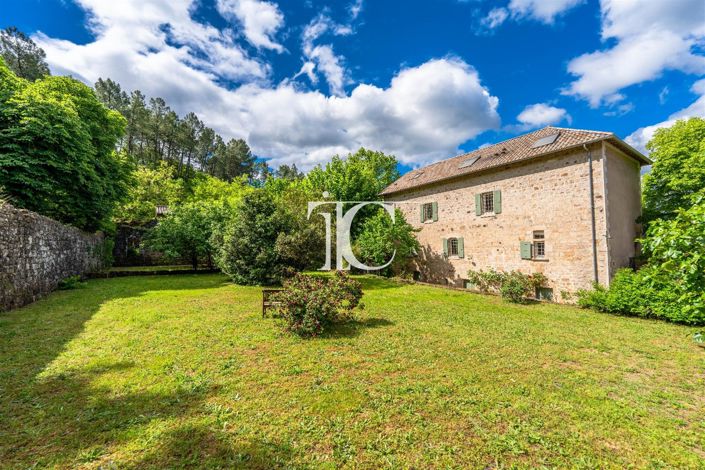 Image No.37-7 Bed House for sale