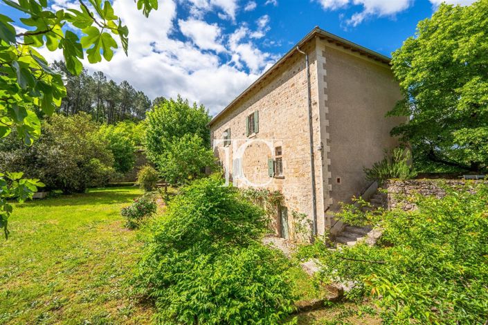 Image No.38-7 Bed House for sale