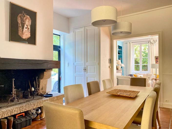 Image No.7-6 Bed House for sale