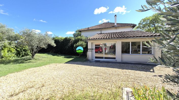 Image No.10-3 Bed House for sale