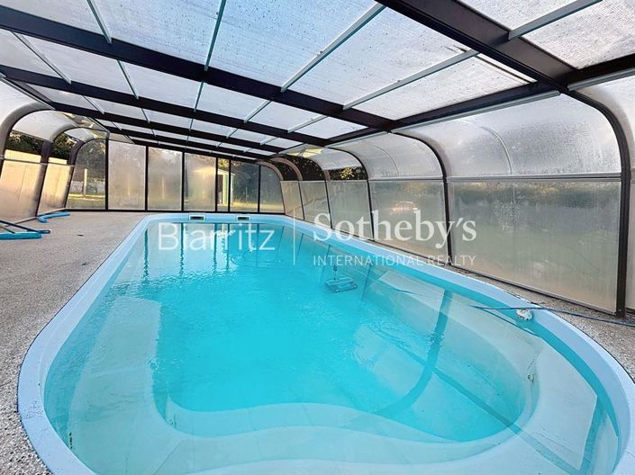 Image No.14-8 Bed House for sale