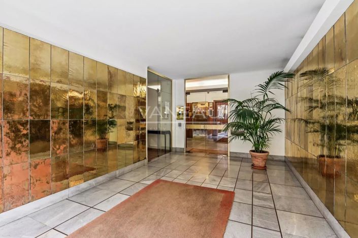 Image No.13-Appartement de 4 chambres à vendre à Paris