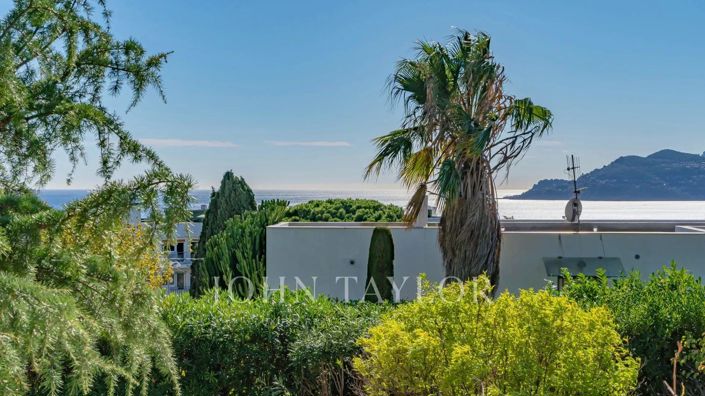 Image No.6-Maison de 3 chambres à vendre à Cannes-la-Bocca