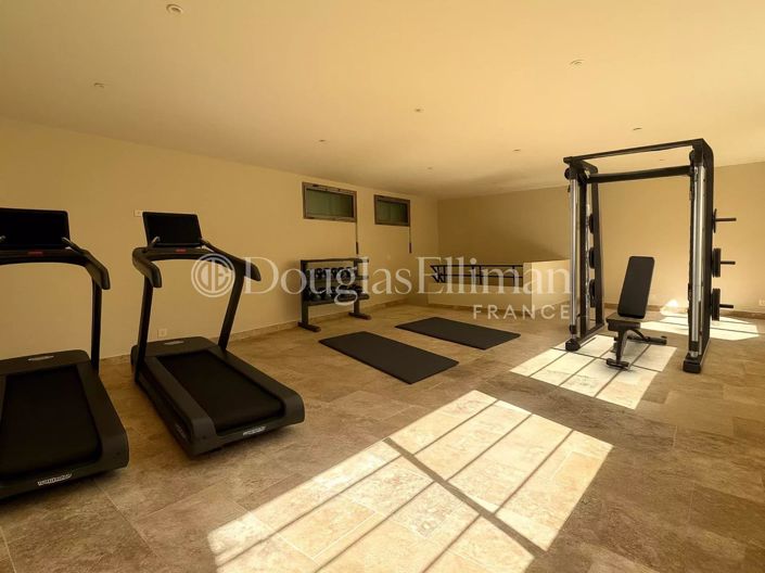 Image No.13-House for sale