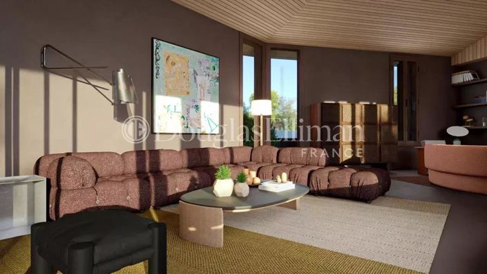 Image No.7-5 Bed House for sale