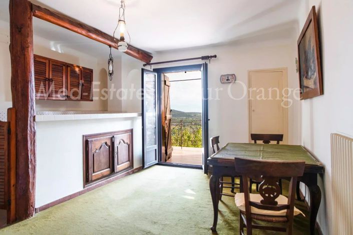 Image No.22-10 Bed House for sale