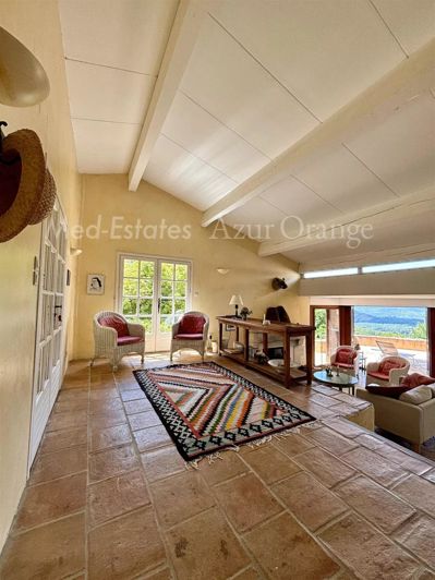 Image No.6-Maison de 5 chambres à vendre à La Garde-Freinet