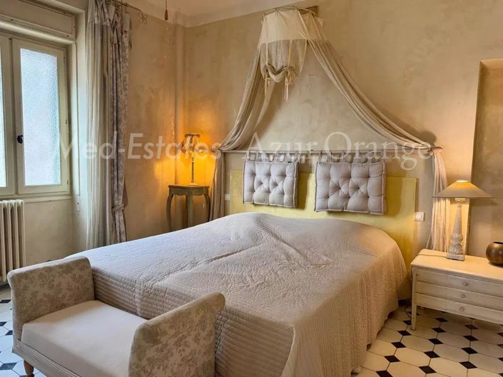 Image No.18-15 Bed House for sale