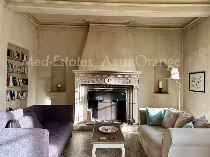 Image No.20-15 Bed House for sale