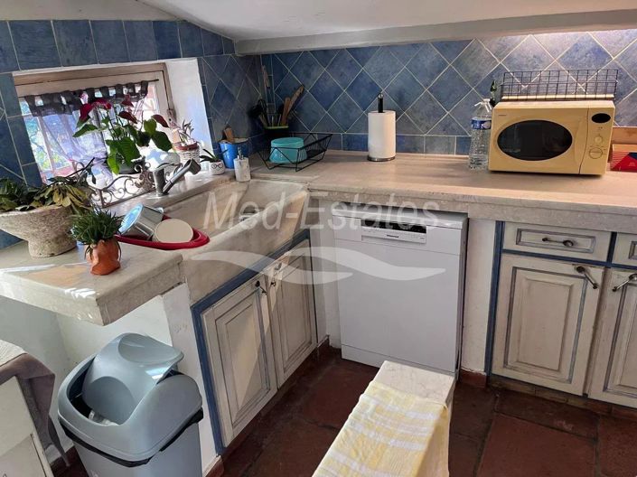 Image No.18-3 Bed House for sale