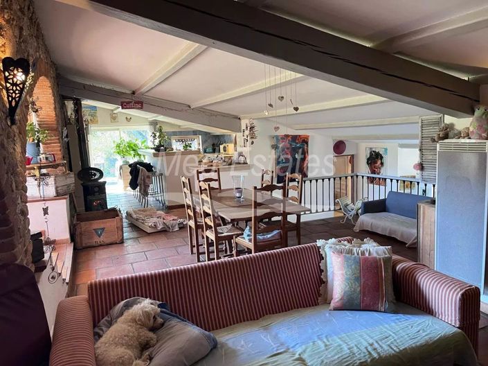 Image No.22-3 Bed House for sale