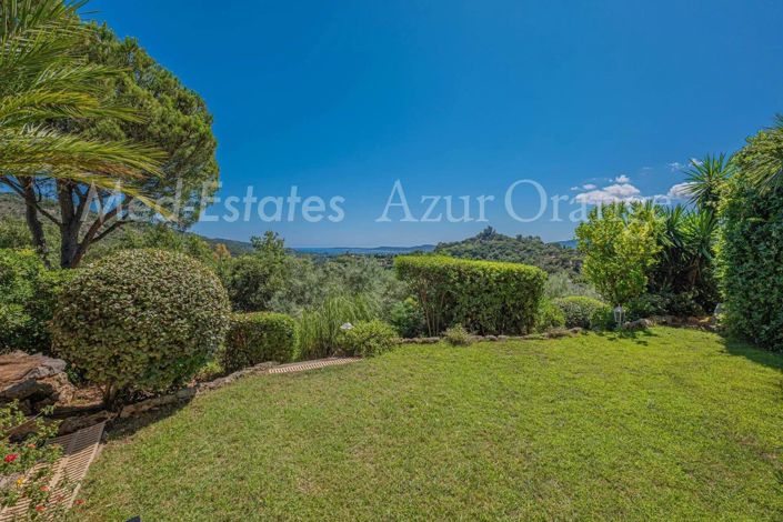 Image No.13-5 Bed House for sale