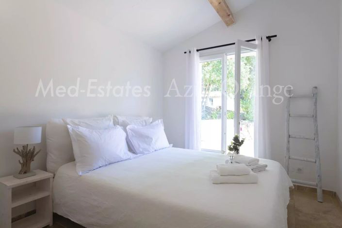 Image No.15-4 Bed House for sale