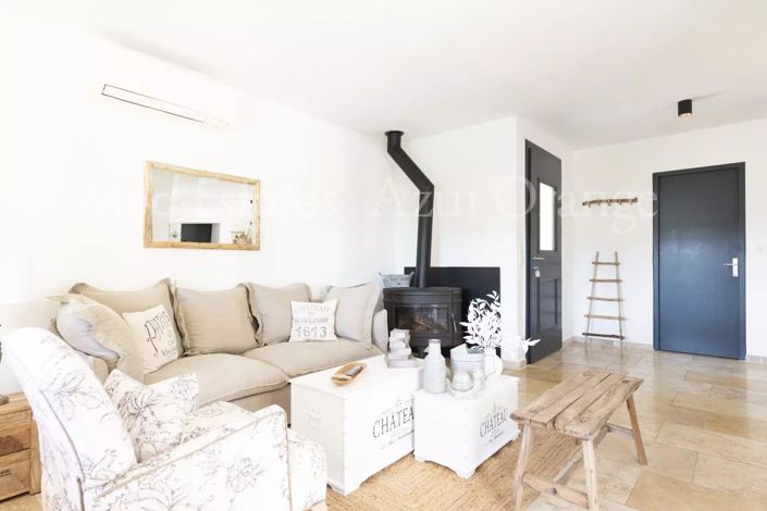 Image No.7-4 Bed House for sale