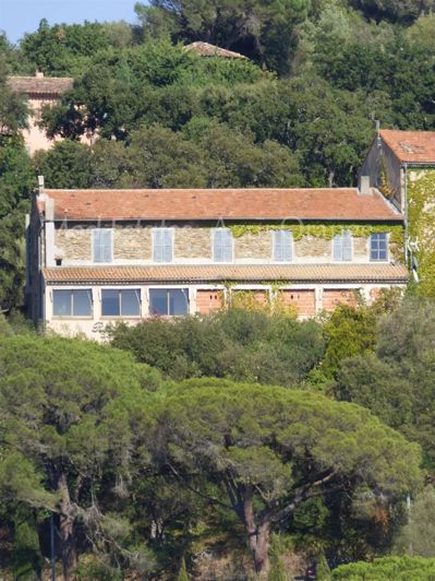 Image No.9-Maison de 10 chambres à vendre à Grimaud