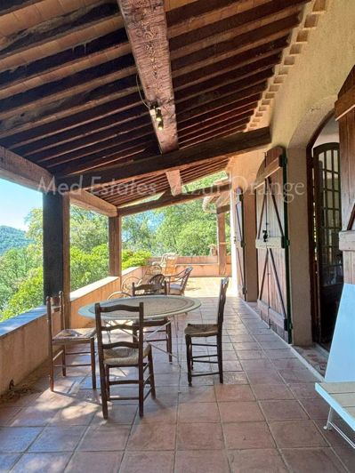 Image No.3-5 Bed House for sale