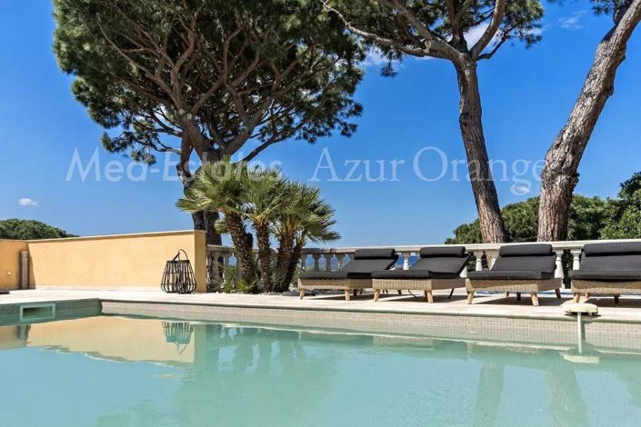 Image No.4-5 Bed House for sale