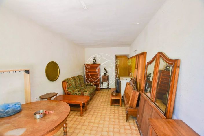 Image No.17-2 Bed House for sale