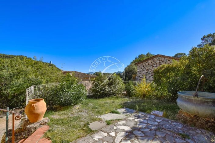 Image No.5-2 Bed House for sale