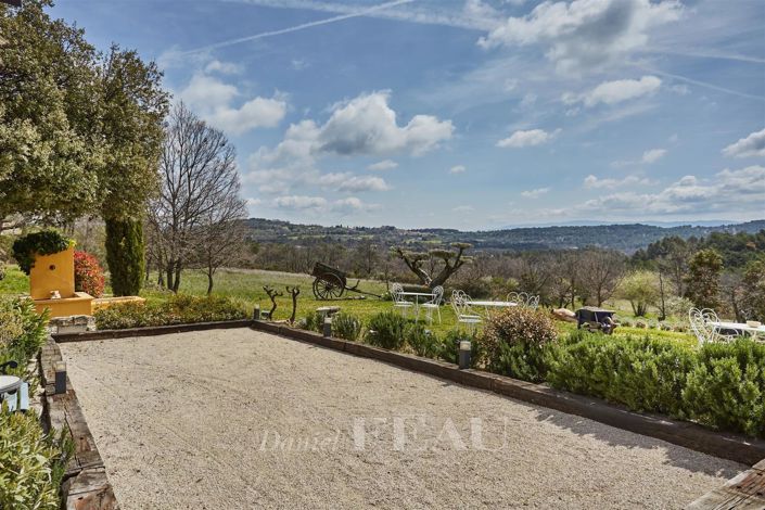 Image No.18-5 Bed House for sale