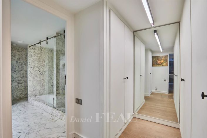 Image No.14-Appartement de 4 chambres à vendre à Paris