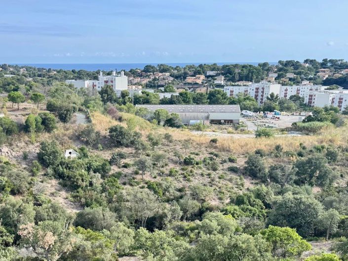 Image No.15-4 Bed Apartment for sale