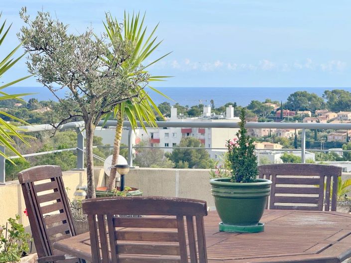 Image No.2-4 Bed Apartment for sale