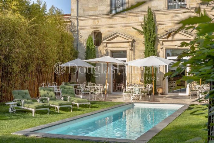 Image No.3-8 Bed House for sale