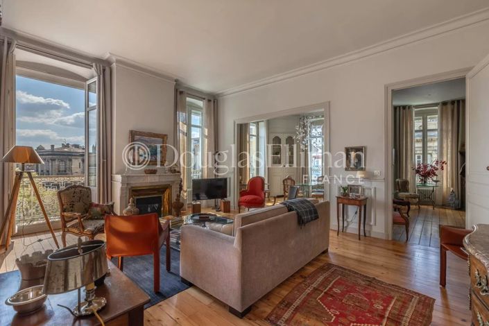 Image No.1-3 Bed Apartment for sale