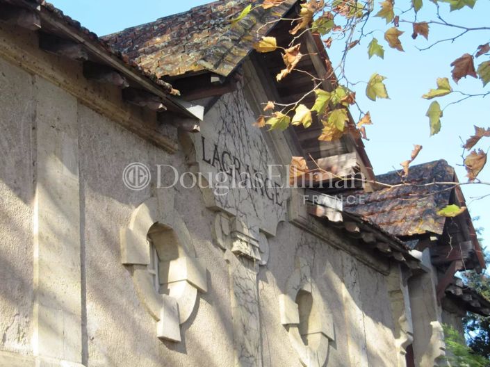 Image No.3-10 Bed House for sale