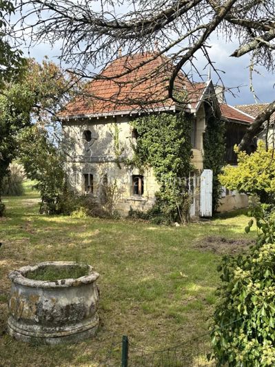 Image No.6-6 Bed House for sale