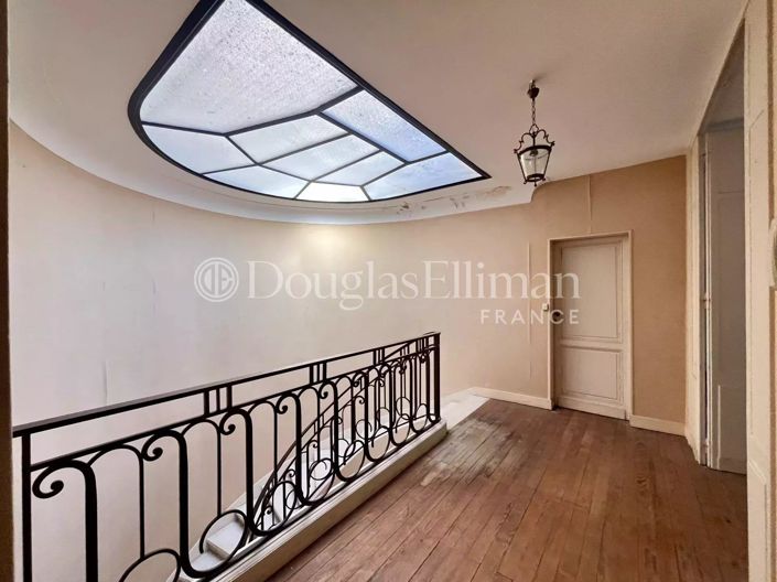 Image No.5-House for sale