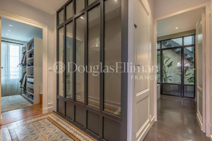 Image No.8-4 Bed Apartment for sale