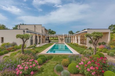 5 Bed House for sale