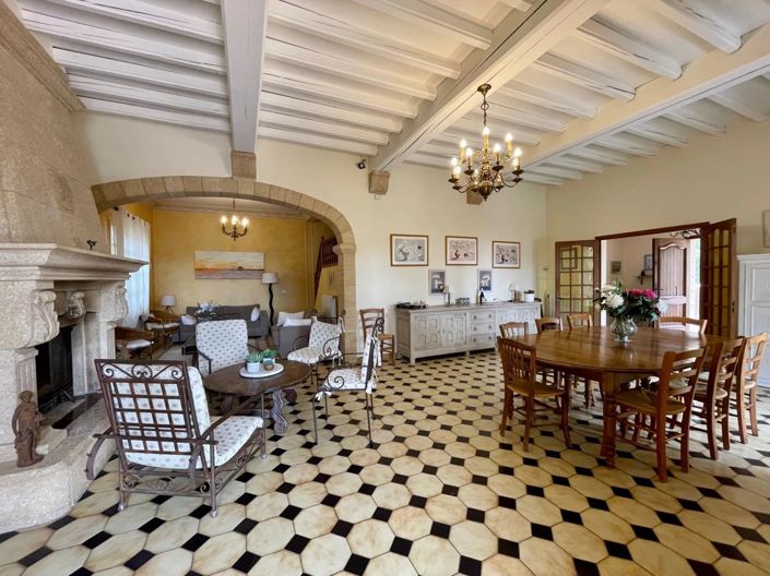 Image No.11-5 Bed House for sale