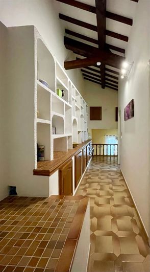 Image No.14-5 Bed House for sale