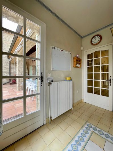 Image No.26-5 Bed House for sale