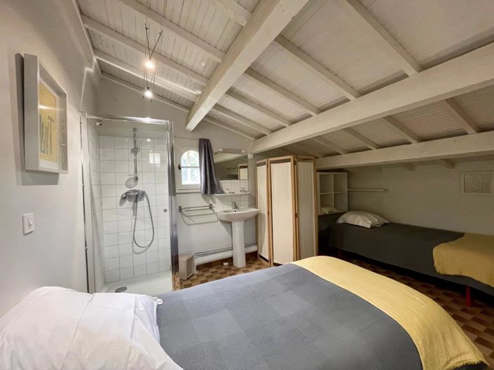 Image No.30-5 Bed House for sale