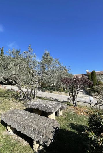 Image No.31-5 Bed House for sale