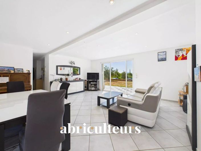 Image No.5-4 Bed House for sale