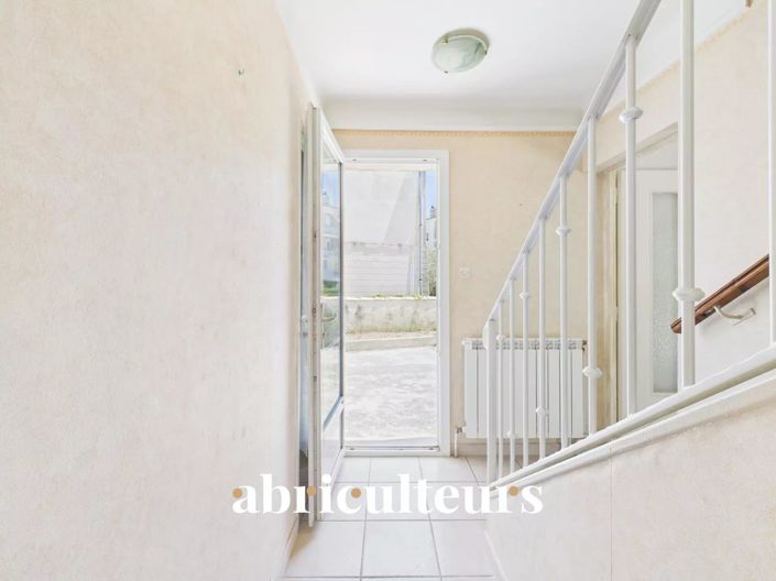 Image No.10-Maison de 2 chambres à vendre à Grans