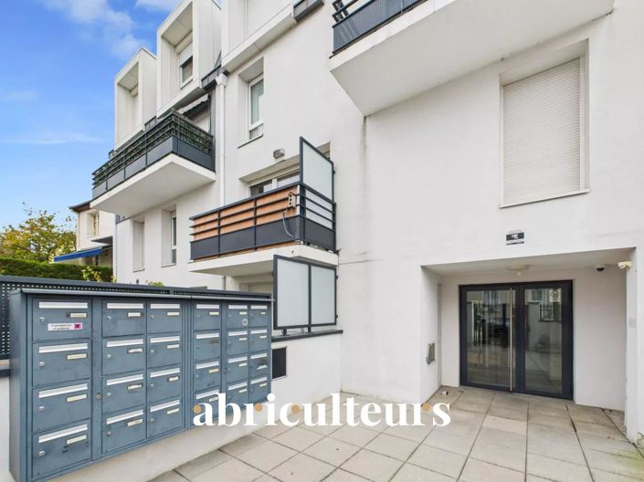 Image No.2-Appartement de 2 chambres à vendre à Argenteuil