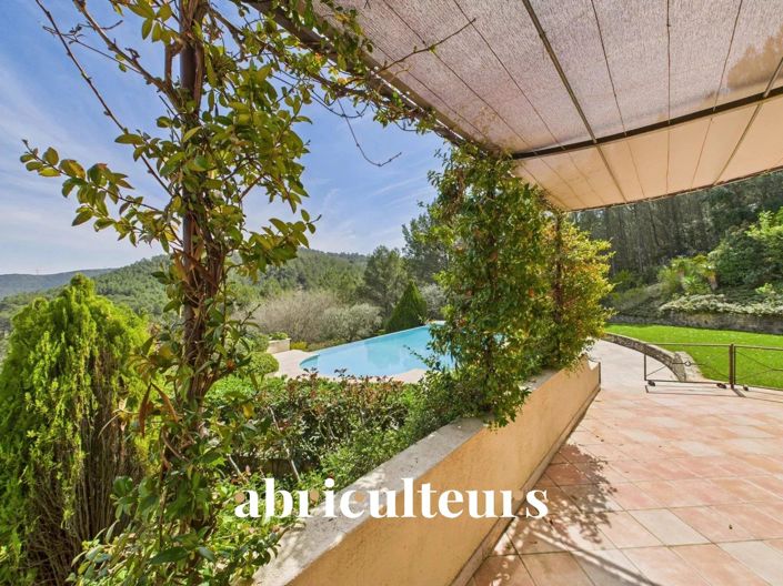 Image No.10-4 Bed House for sale