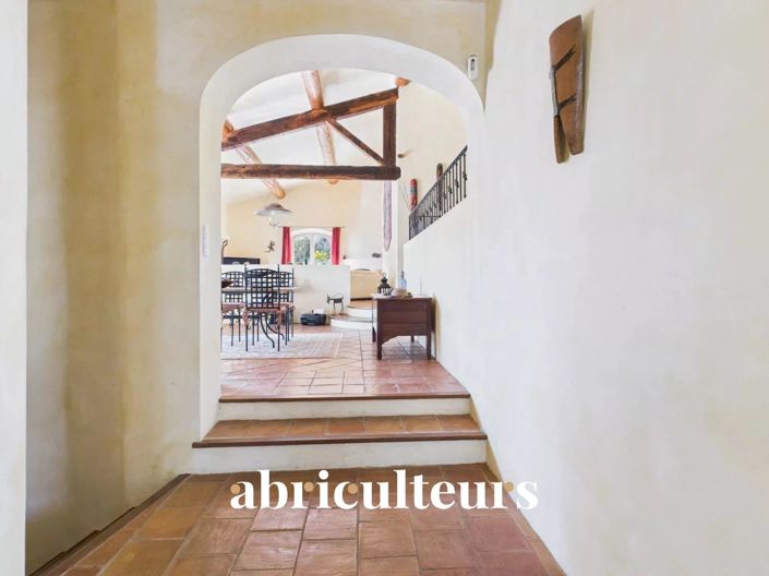 Image No.17-4 Bed House for sale