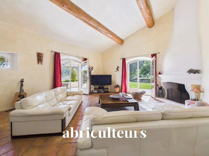 Image No.19-4 Bed House for sale