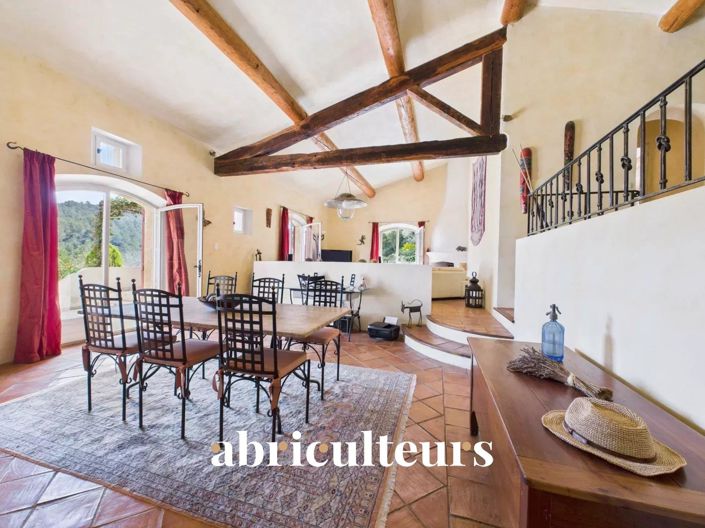 Image No.22-4 Bed House for sale