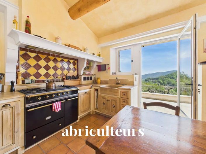 Image No.27-4 Bed House for sale