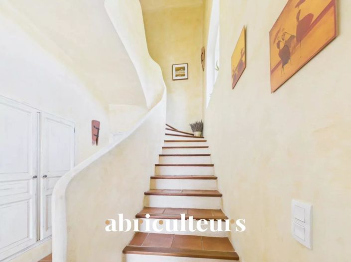 Image No.31-4 Bed House for sale