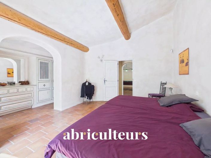 Image No.34-4 Bed House for sale